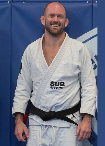 BJJ Black Belt Leaf Ahearn runs our early bird 6am Morning Classes